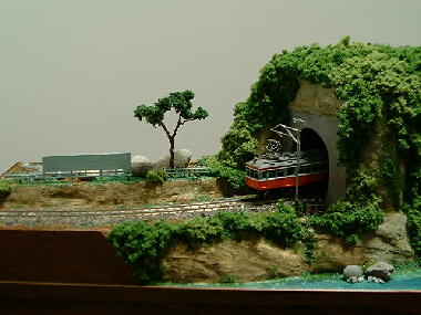 ゆめレール　日本の鉄道風景ジオラマミニ　露天風呂と川とトンネルのある風景_画像4