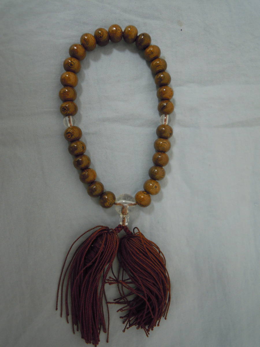 (.-Y-1057)....... beads ... Buddhist altar fittings .. three .... used 