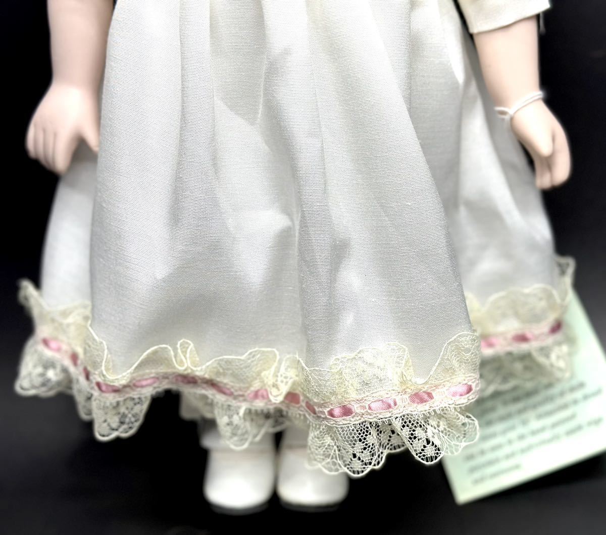 CAMBRIDGE COLLECTIBLES ビスクドール 全長約36cm 人形 CD1452 NICOLE 女の子 西洋人形 ■兵庫県姫路市から g1 1735_画像4