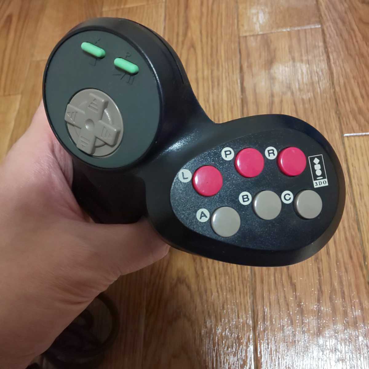 Yahoo!オークション - 「3DO 6ボタンコントロールパッド FZ Yahoo!オークション - 「3DO 6ボタンコントロールパッド FZ