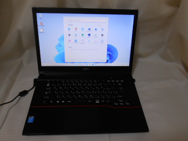 ☆FUJITSU/富士通/LIFE BOOK/A574K/Win11/Core i3/4000M/2.40GHz/4G/HDD 1TB/DVD-RW/15.6インチ/ACアダプタ付/新品USBマウス付☆A2210-29_画像1