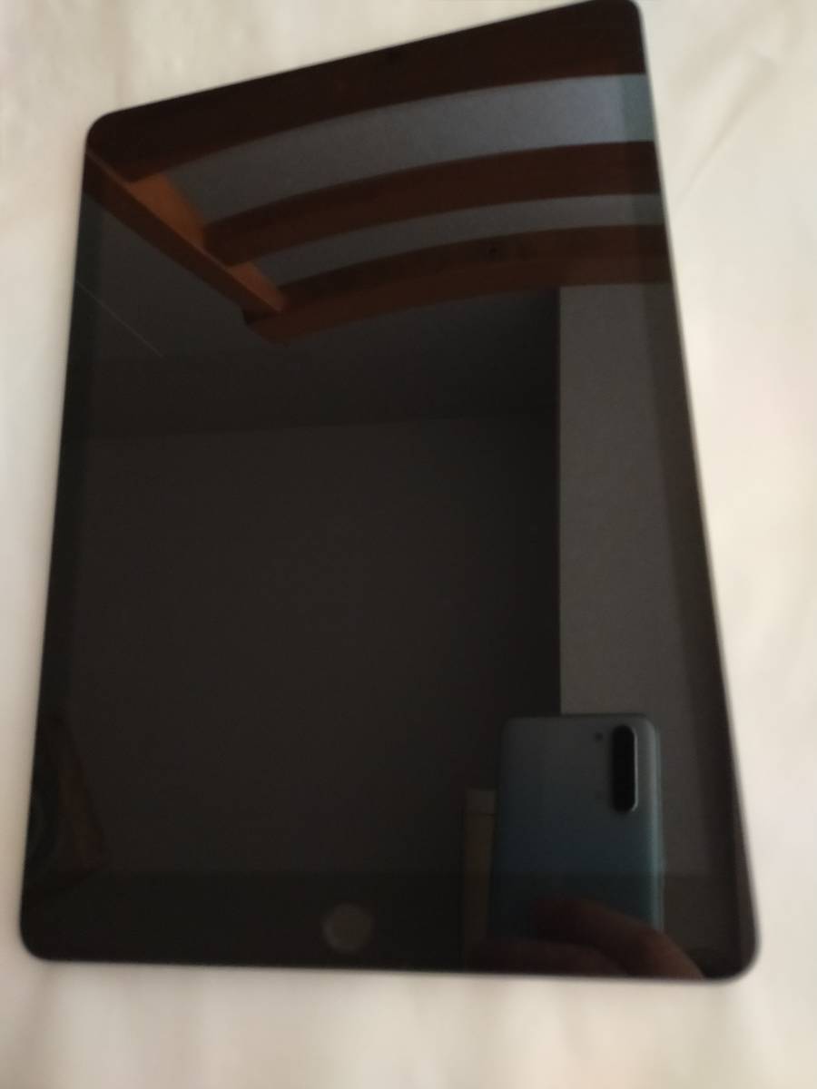 美品 iPad 第9世代 64GB 10.2インチ グレー 2021年秋版 Wi-Fi版 _画像1