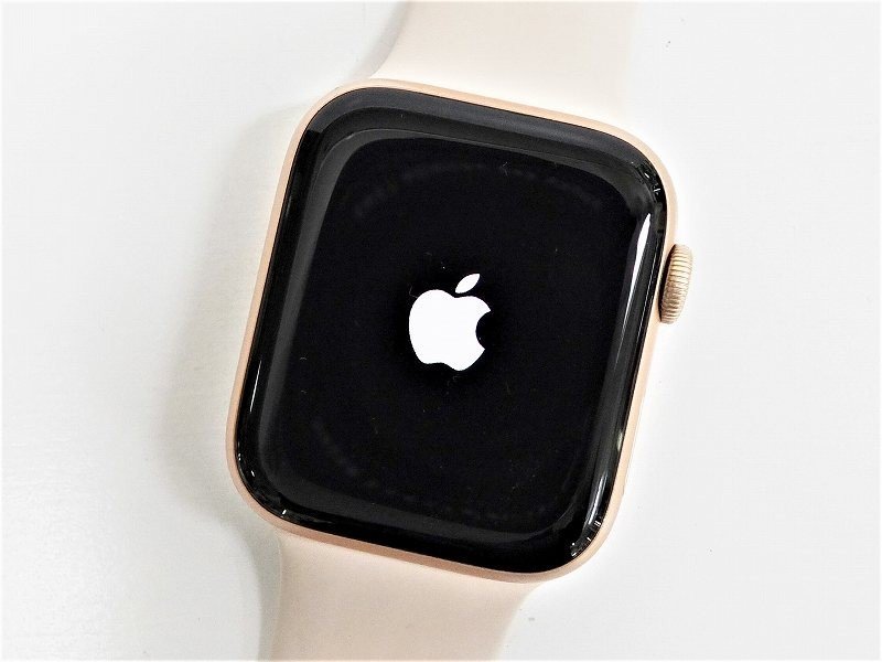 Apple Watch Series 5 GPSモデル 40mm [ピンクサンドスポーツバンド