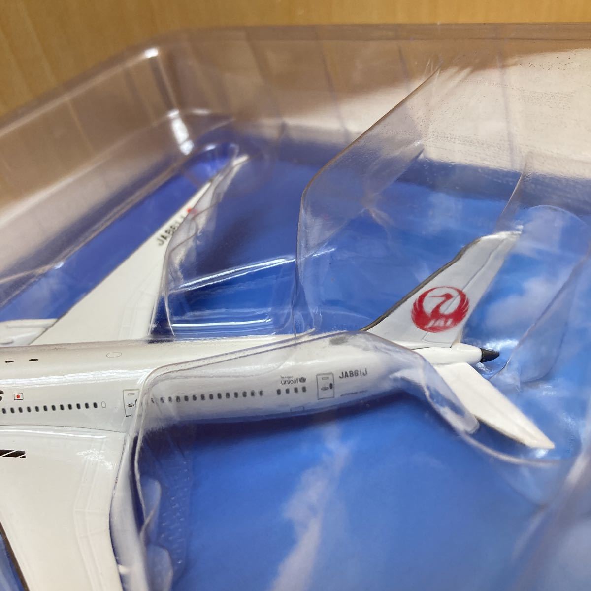 WM3184 未開封　JAL 日本航空 飛行機模型 JA861J 模型 置物　金属製　現状品　1107_画像3