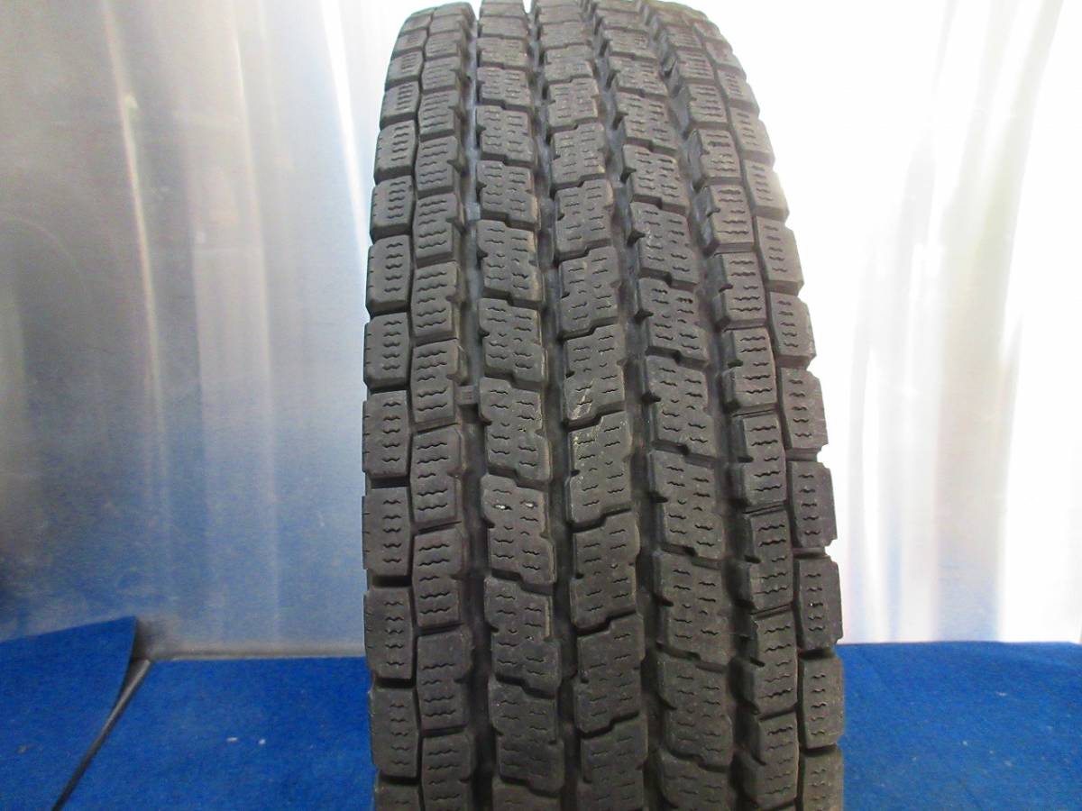 ★残り溝約9.2㎜★21年製★ ヨコハマice GUARD IG91 195/85R15 113/111L LT 12PR　4本セット スタッドレス　C1305_画像6