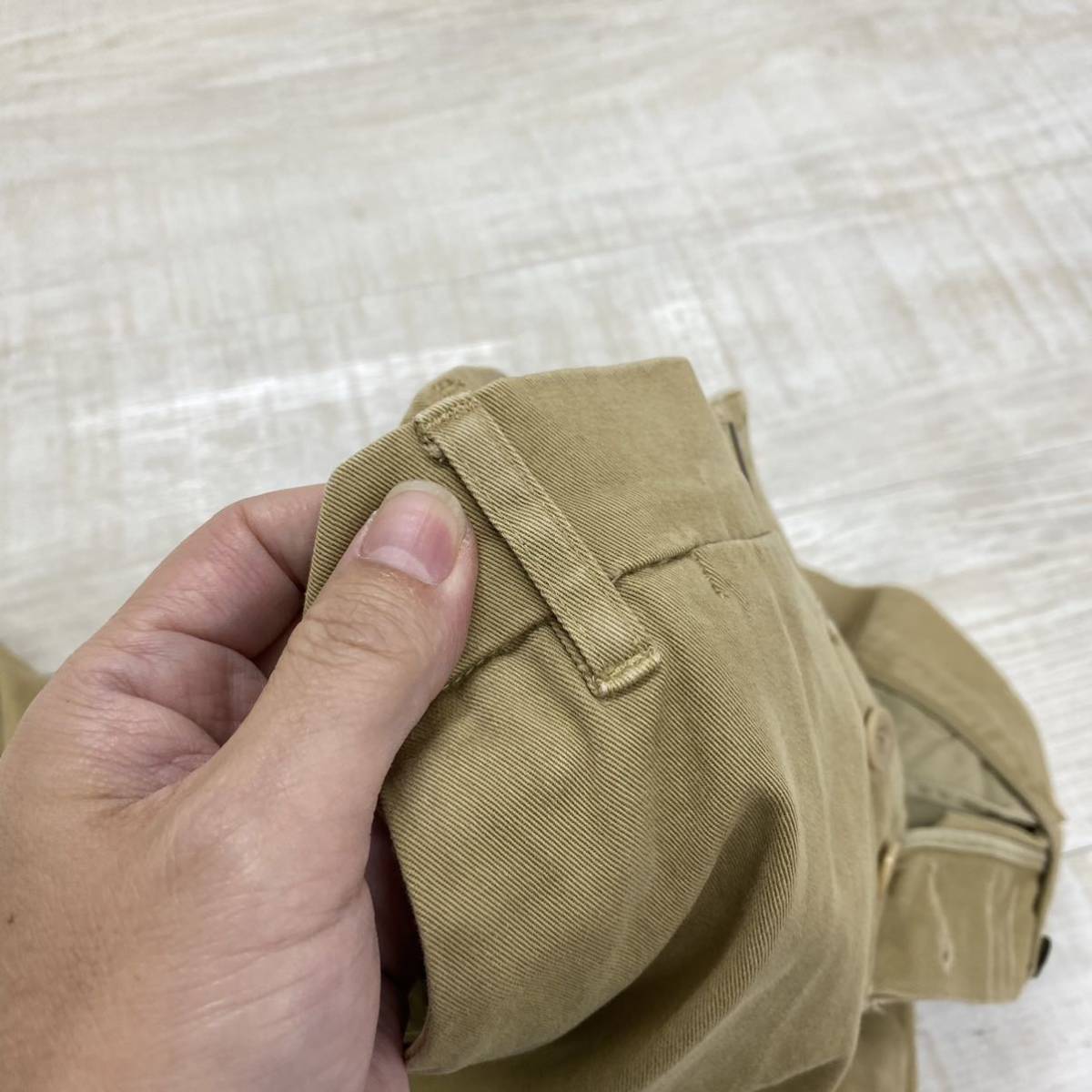 注目の 新品 BAND OF OUTSIDERS チノパン ゆとりシルエット濃紺W32