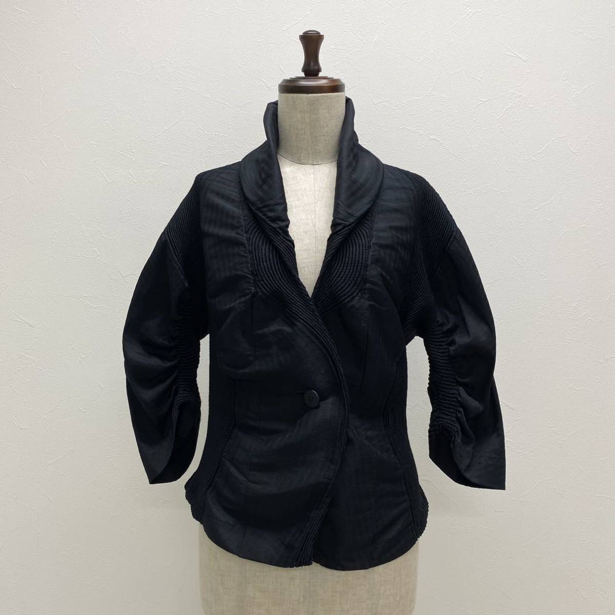 新品即決 ジャケット 変形 ストレッチ スチーム イッセイミヤケ MIYAKE