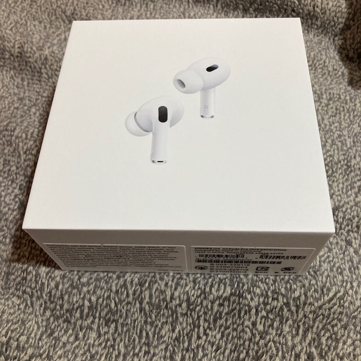 アップル】AirPods Pro 第二世代 両耳のみ MQD83J/A-