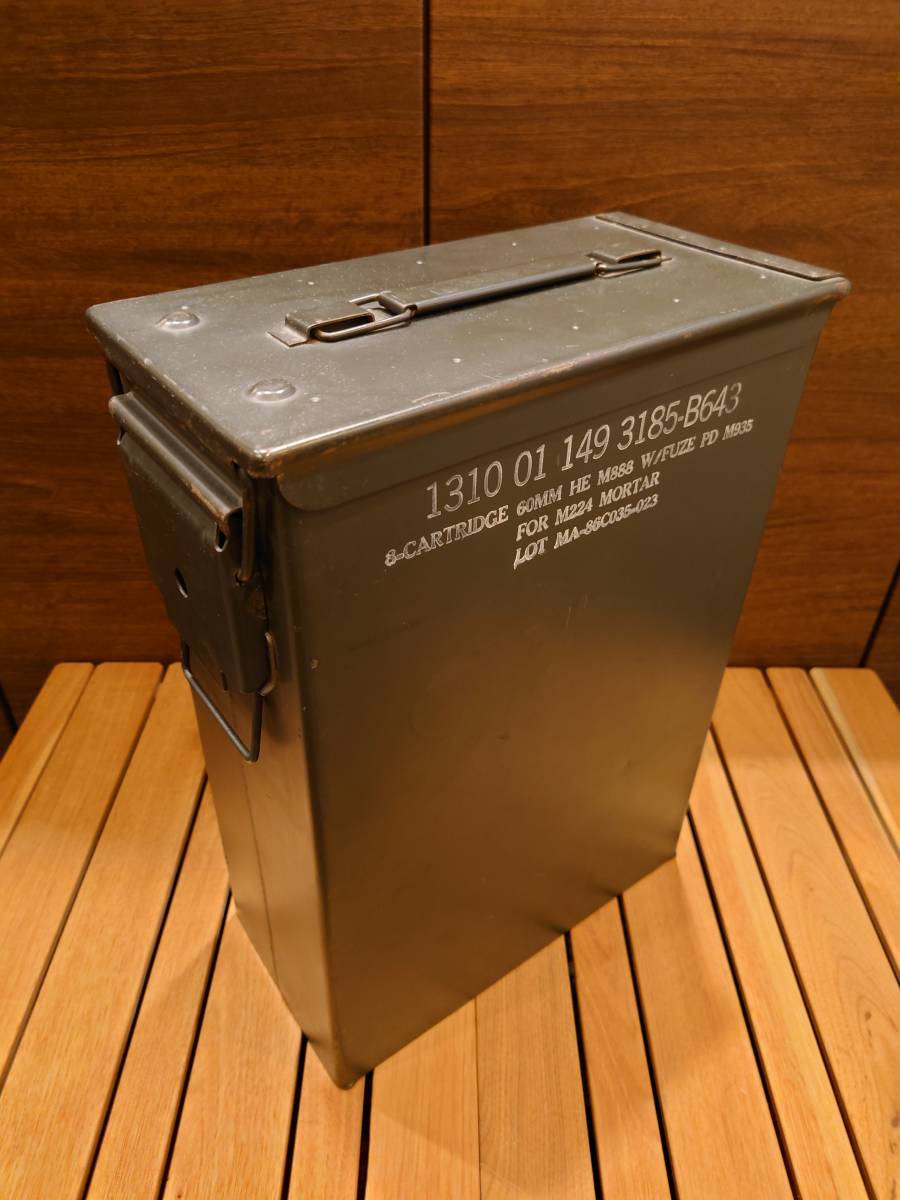 程度良好 レアサイズ 弾薬箱 本物 持ち手付 アンモボックス アンモ缶 ミリタリー 軍払下げ キャンプのゴミ箱 炭入れ 41 28 15cm キャンプ アウトドア用品 売買されたオークション情報 Yahooの商品情報をアーカイブ公開 オークファン Aucfan Com 程度良好 レアサイズ 弾薬箱 本物 持ち手付 アンモボックス アンモ缶 ミリタリー 軍払下げ キャンプのゴミ箱 炭入れ 41 28 15cm キャンプ アウトドア用品 売買されたオークション情報 Yahooの商品情報をアーカイブ公開 オークファン Aucfan Com