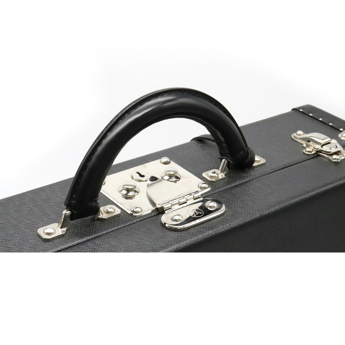 LOUIS VUITTON ルイ ヴィトン タイガ プレジデント ビジネスバッグ
