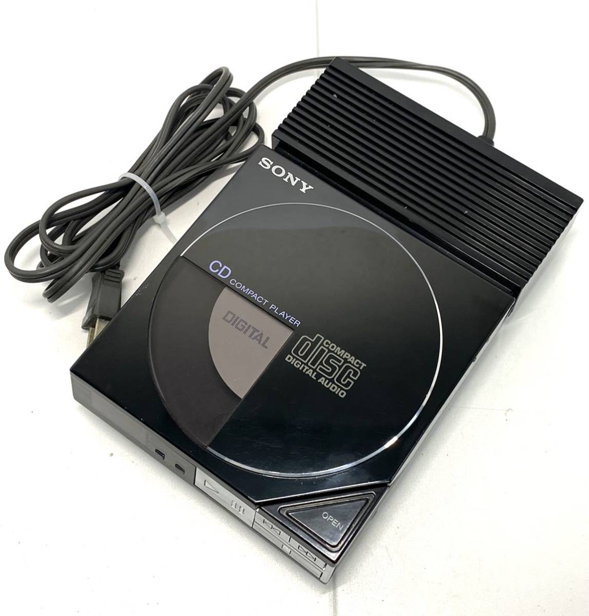 美品】SONY CD COMPACT DISC PLAYER CD WALK MAN / D-50 / AC 美品】SONY CD COMPACT DISC PLAYER CD WALK MAN / D-50 / AC