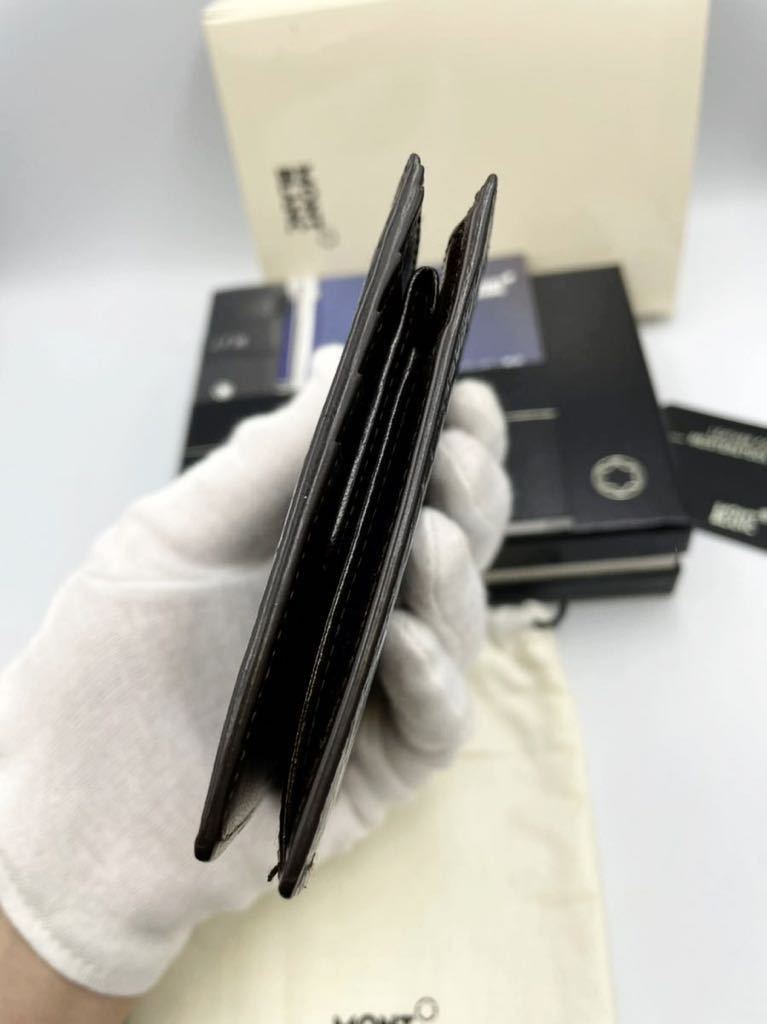 未使用品 モンブラン 二つ折り財布 小銭入れ付き ブラック クロコ型