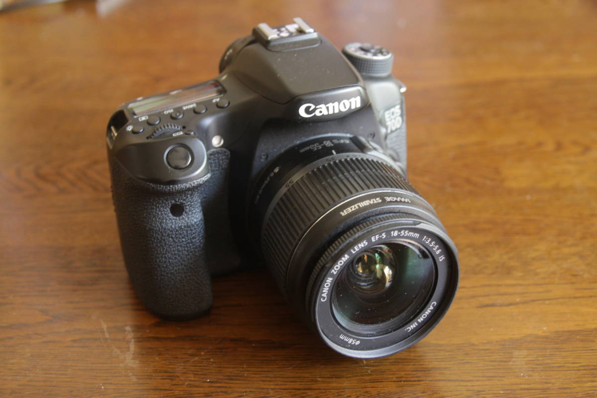 CANON EOS 70D 18-55mm www.riobambalasalle.edu.ec