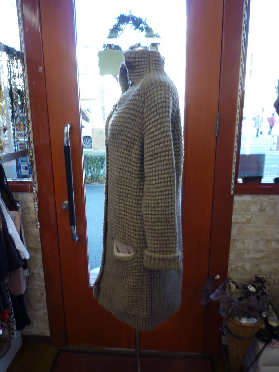 [1126-10] Urban Research .... knitted cardigan size ONE wool 100% beige 