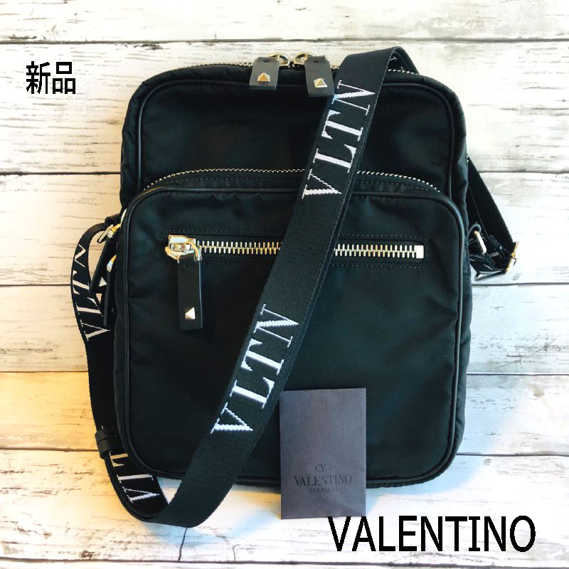 VALENTINO ヴァレンティノ VLTN ショルダーバッグ ブラック 黒