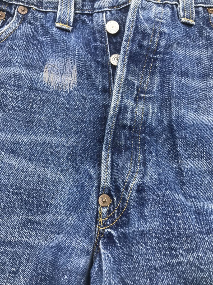 新しい季節 【アメリカ製】LEVI'S/リーバイス501XXバックル 赤耳/30/ビンテージ W30 新しい季節 【アメリカ製】LEVI'S/リーバイス501XXバックル 赤耳/30/ビンテージ W30