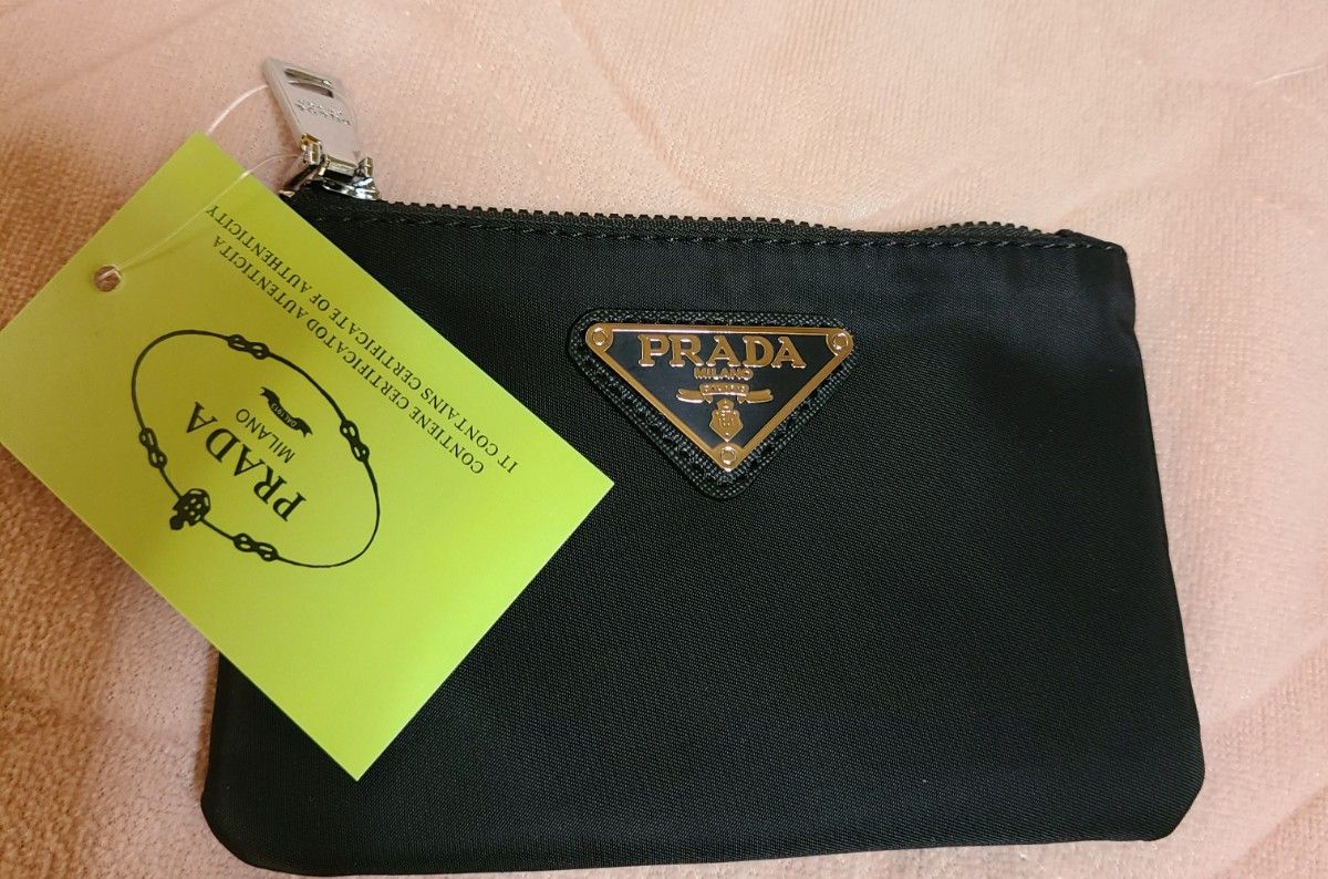 PRADA ノベルティ コインケース|Yahoo!フリマ(旧PayPayフリマ) PRADA ノベルティ コインケース|Yahoo!フリマ(旧PayPayフリマ)