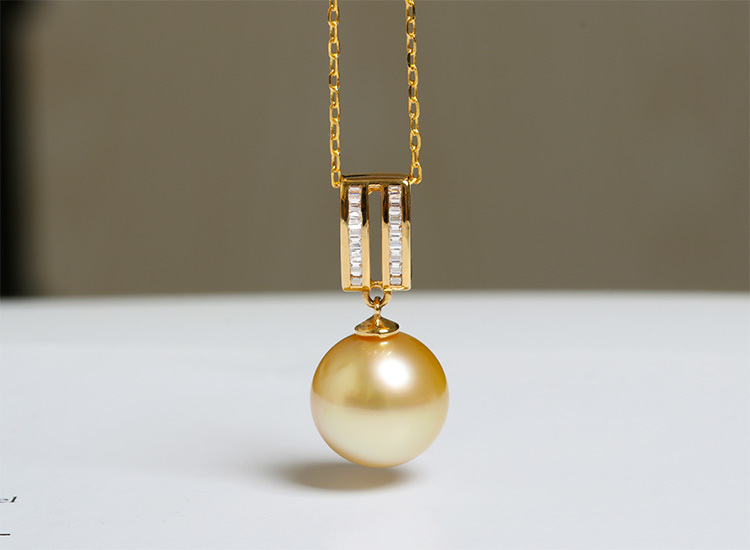 K18YG yellow gold Golden pearl Gold pearl 18 gold pendant necklace charm gold color pearl pearl 18K