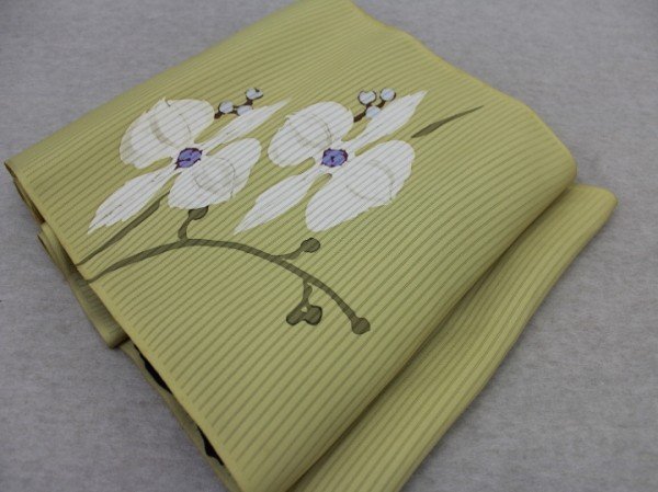 【数々のアワードを受賞】 名古屋帯 手描きローケツ染め 楽布特選99262wlnt 新古品反物 夏染め 未仕立て 【数々のアワードを受賞】 名古屋帯 手描きローケツ染め 楽布特選99262wlnt 新古品反物 夏染め 未仕立て