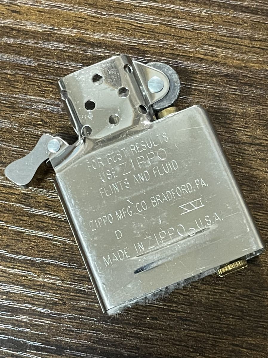 zippo 2000 Champion GIANTS 読売 ジャイアンツ 優勝記念品 2000年製 年代物 巨人 ミレニアムモデル GO FIGHT WIN 専用プラケース 保証書_画像9