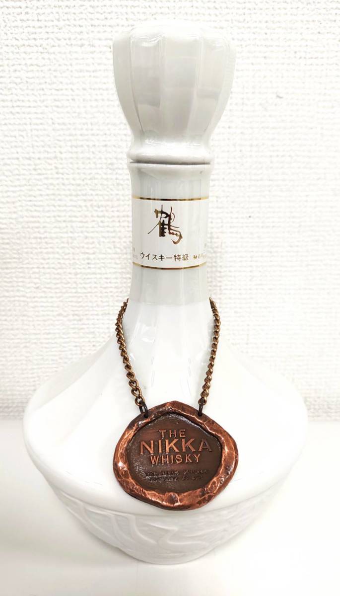 ニッカウイスキー 鶴 750ml 陶器ボトル 未開封 NIKKA WHISKY 古酒 - 飲料