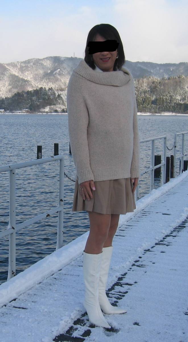 お水系 冬用ベージュの可愛いギャザースカート_画像6