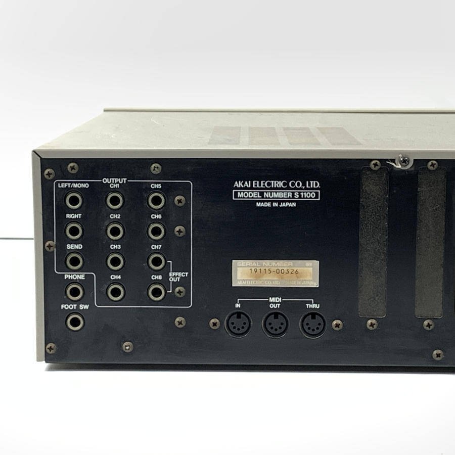 Yahoo!オークション - AKAI S1100 サンプラー 現状品 Yahoo!オークション - AKAI S1100 サンプラー 現状品