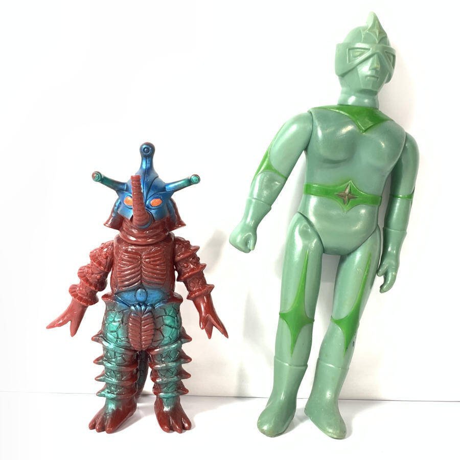 ウルトラマンエースミドルソフビ2体セット - 通販 - guianegro.com.br