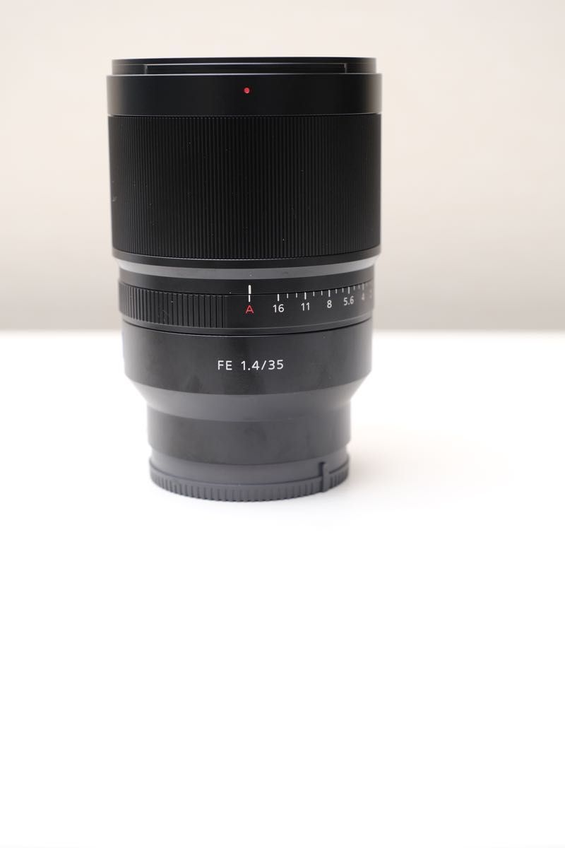 新品 ソニー Distagon T* FE 35mm F1.4 ZA SEL35F14Z デジタル一眼レフ