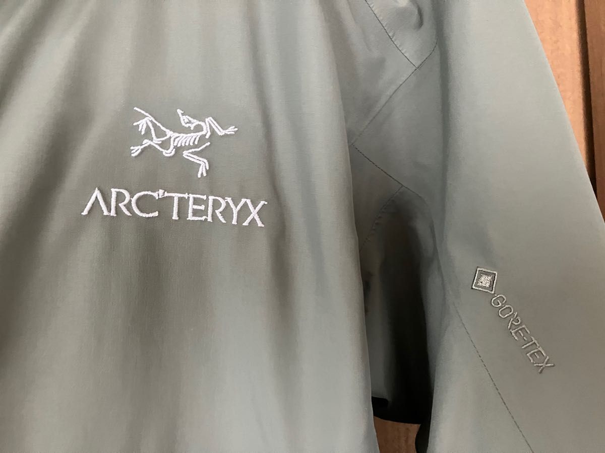 ARC'TERYX × BEAMS 別注 zeta SL JACKET グレー Sサイズ|Yahoo ARC'TERYX × BEAMS 別注 zeta SL JACKET グレー Sサイズ|Yahoo
