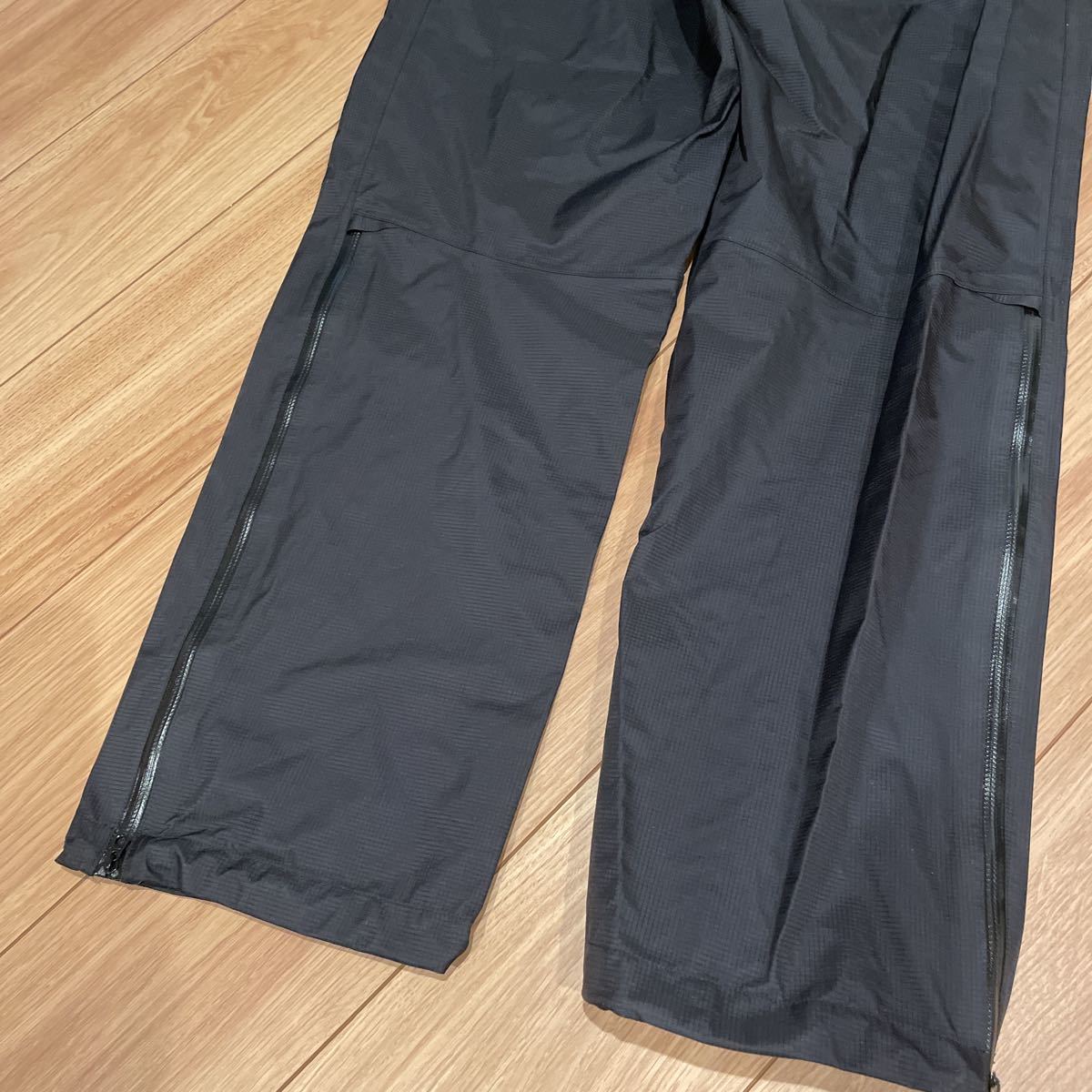高質 Mari☆彡montbell GORE-TEX レインダンサーパンツ M 登山用品