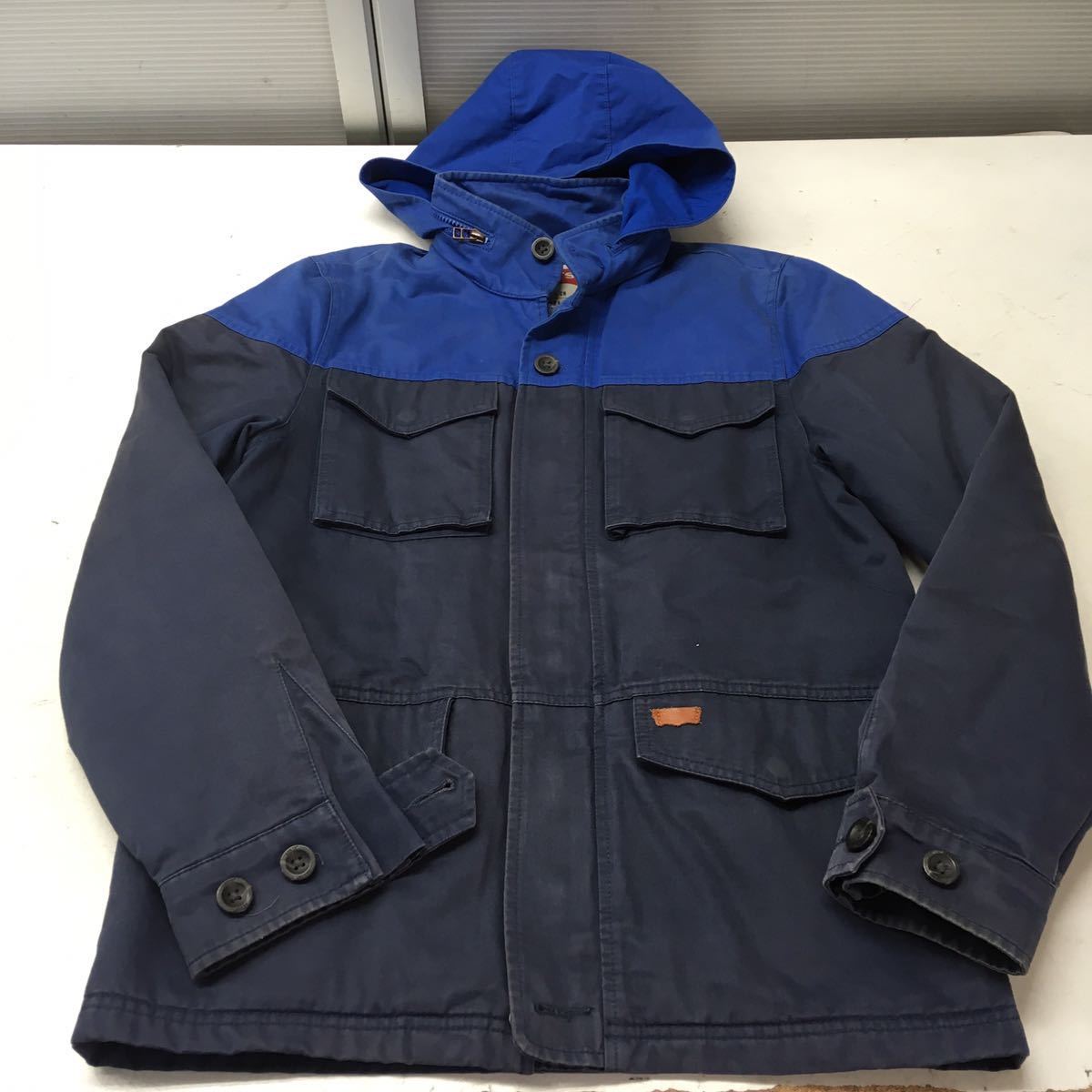 送料無料☆Levi's リーバイス☆中綿ジャケット 防寒ブルゾン アウター