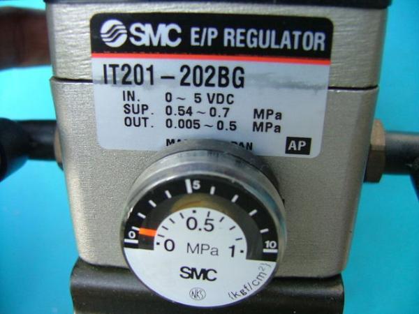 22-11/11 電空レギュレータ SMC IT201-202BG *電気信号により、空気の圧力を制御する　＊日本全国送料520円_画像3