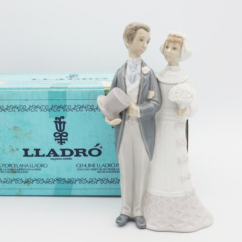【絶版】 リヤドロ LLADRO 4808 ウェディング スペイン製 フィギュリン 結婚式 新郎 新婦