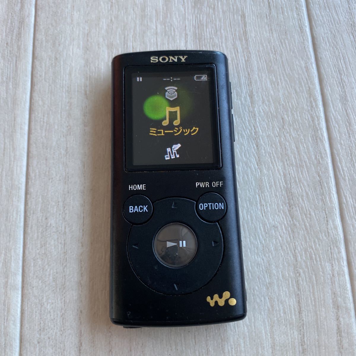 SONY WALKMAN NW-E052 ソニー デジタルウォークマン W40_画像1