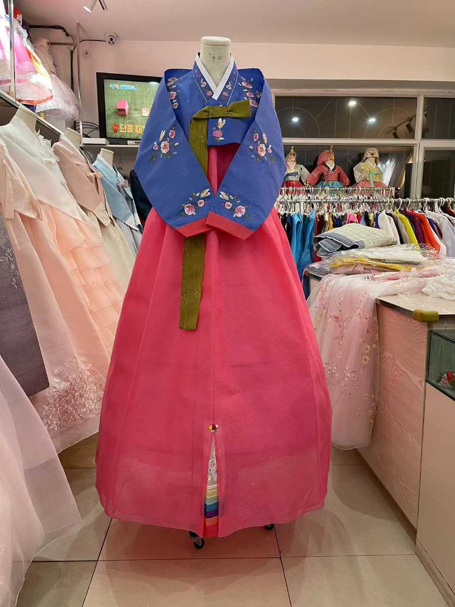 新作高級チマチョゴリ韓服青ピンク刺繍入り ファッション レディース