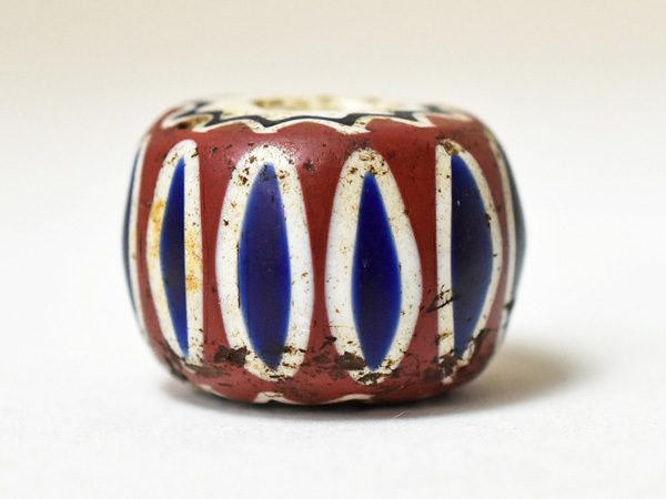 ○わくわくとんぼ玉☆ANTIQUE6層ブルーカットシェブロン大玉A1 蜻蛉玉