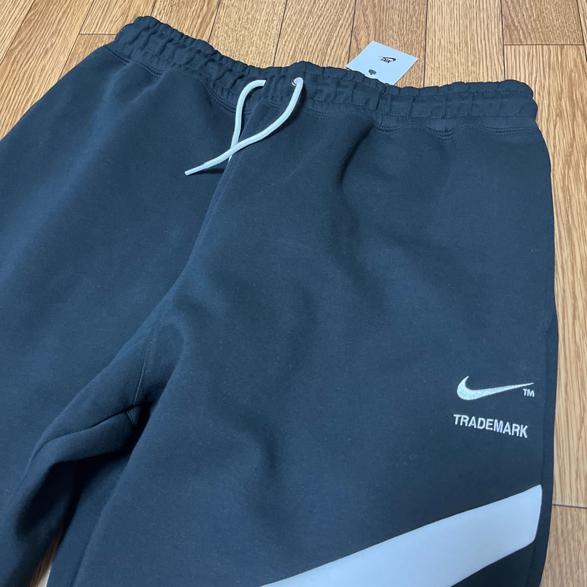 NIKE ビッグスウォッシュ セットアップ 2XL 大きいサイズ 希少 NIKE ビッグスウォッシュ セットアップ 2XL 大きいサイズ 希少