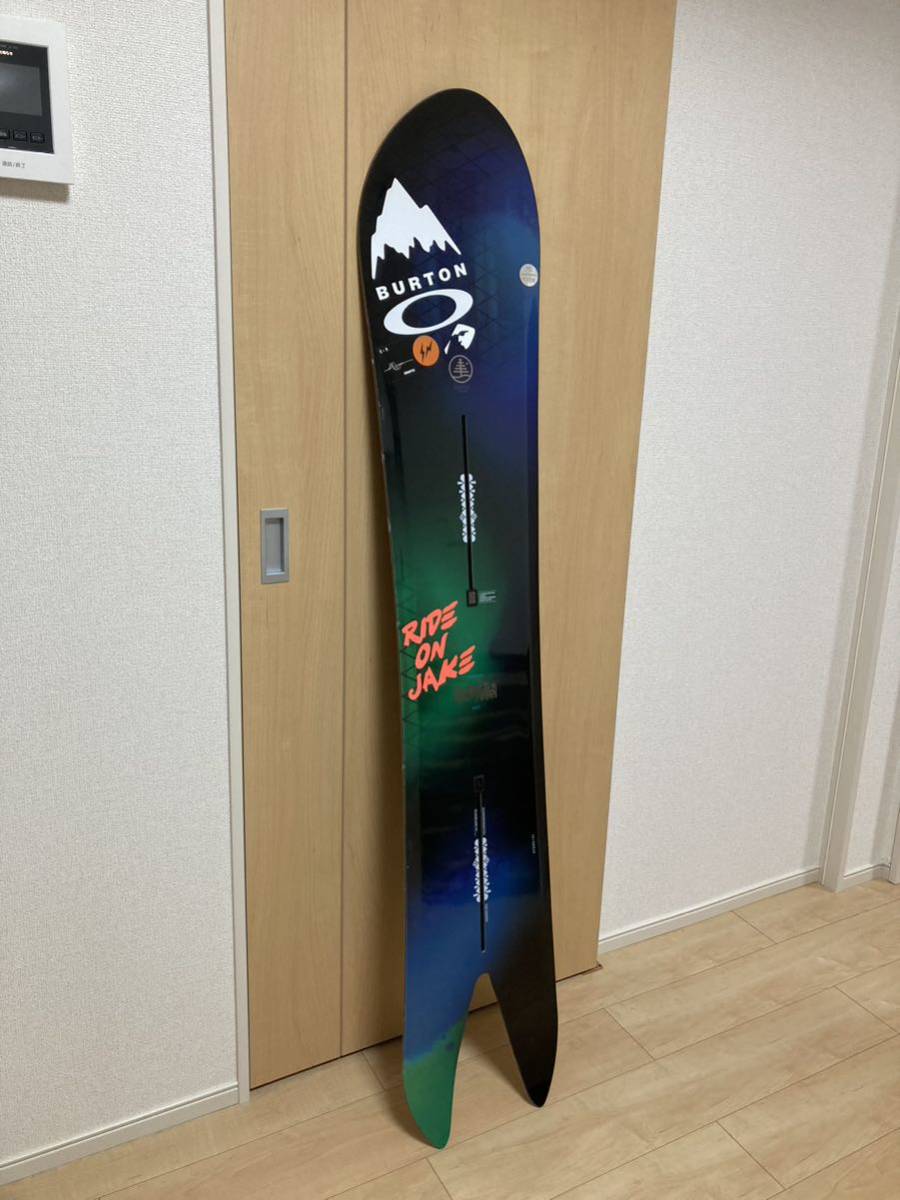 は自分にプチご褒美を BURTON FAMILY TREE CLOUD SPLITTER 158.3