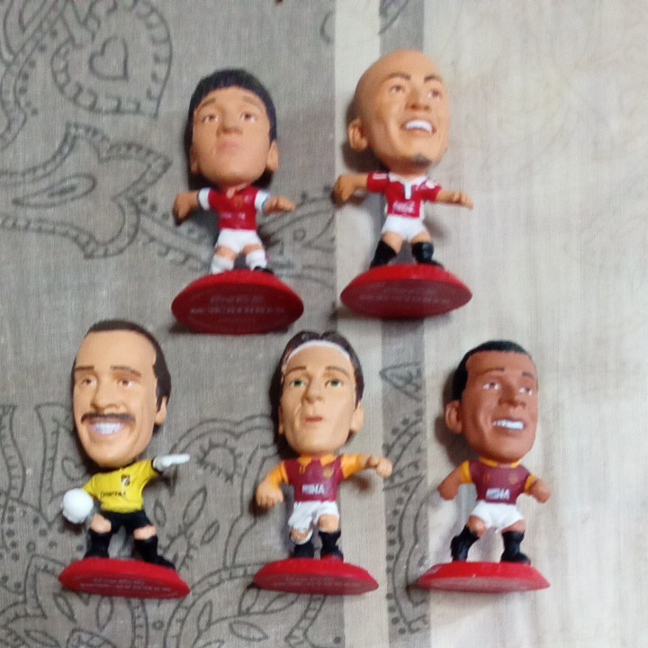 コカコーラ miniatures サッカー選手フィギュアコレクション5点セット 稲本  シーマン 小野 トッティ カフー