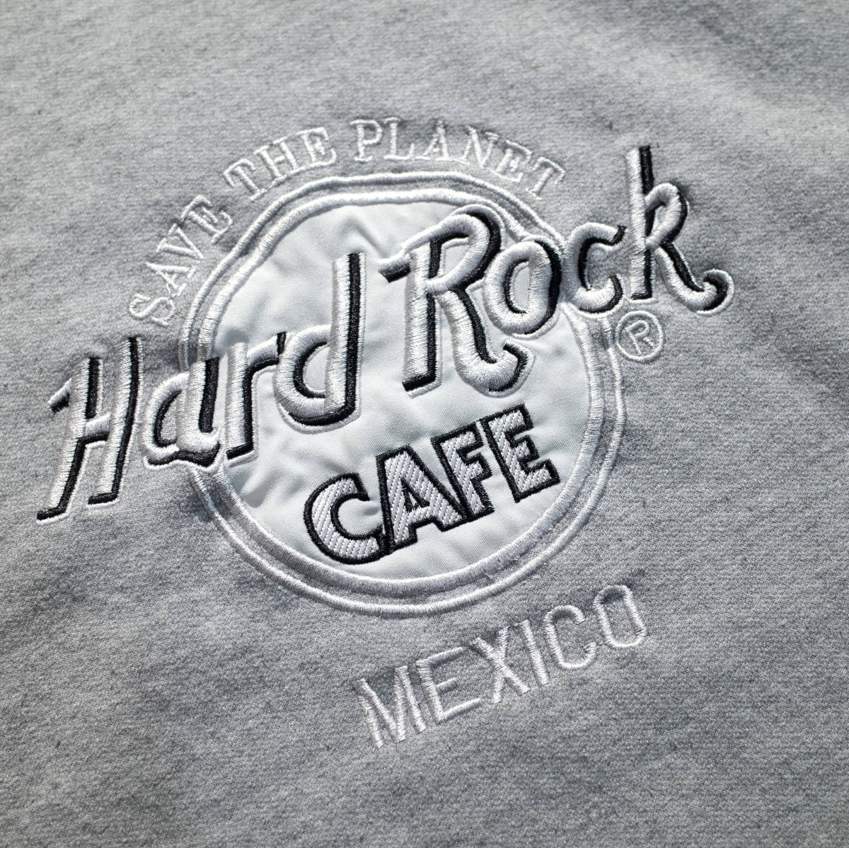 XL / USA製 ハードロックカフェ HARD ROCK CAFE メキシコ 銀刺繍 デカロゴ クルーネック スウェット グレー 灰色 古着男子  女子 トレーナー