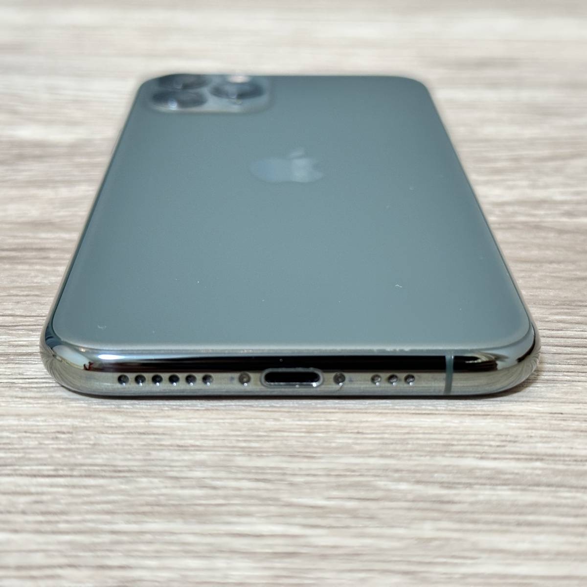 Apple iPhone11 Pro グリーン 64GB？ 国内版SIMフリー？ ジャンク品扱い_画像3