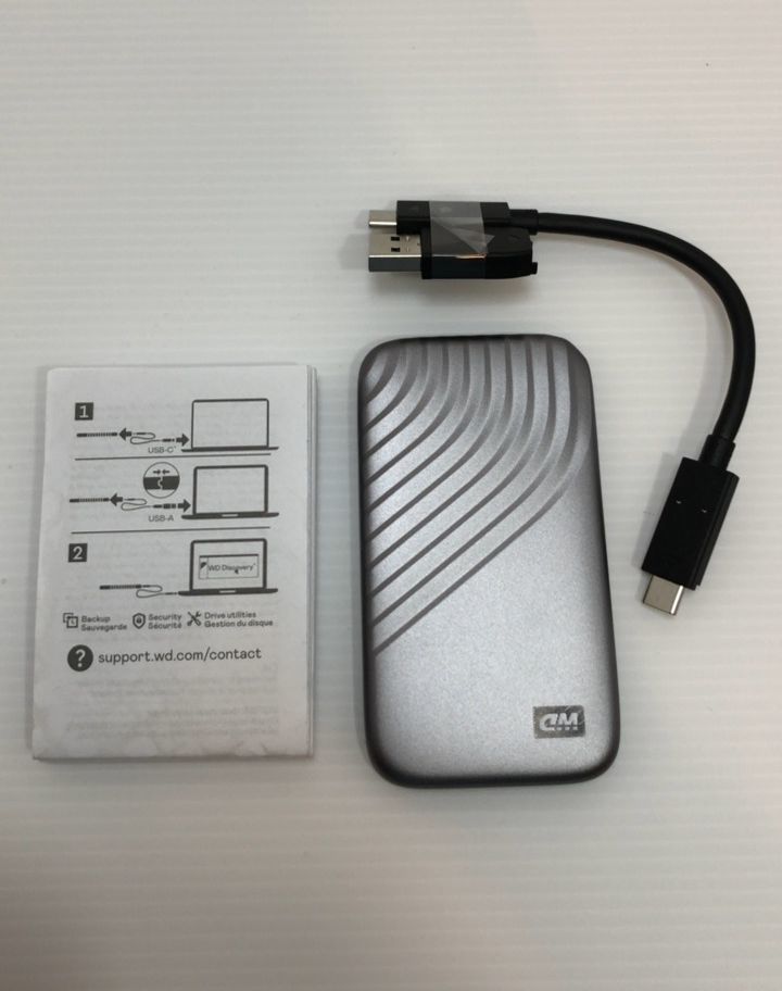 新品 未使用品 ウエスタンデジタルポータブルSSD 2TB-