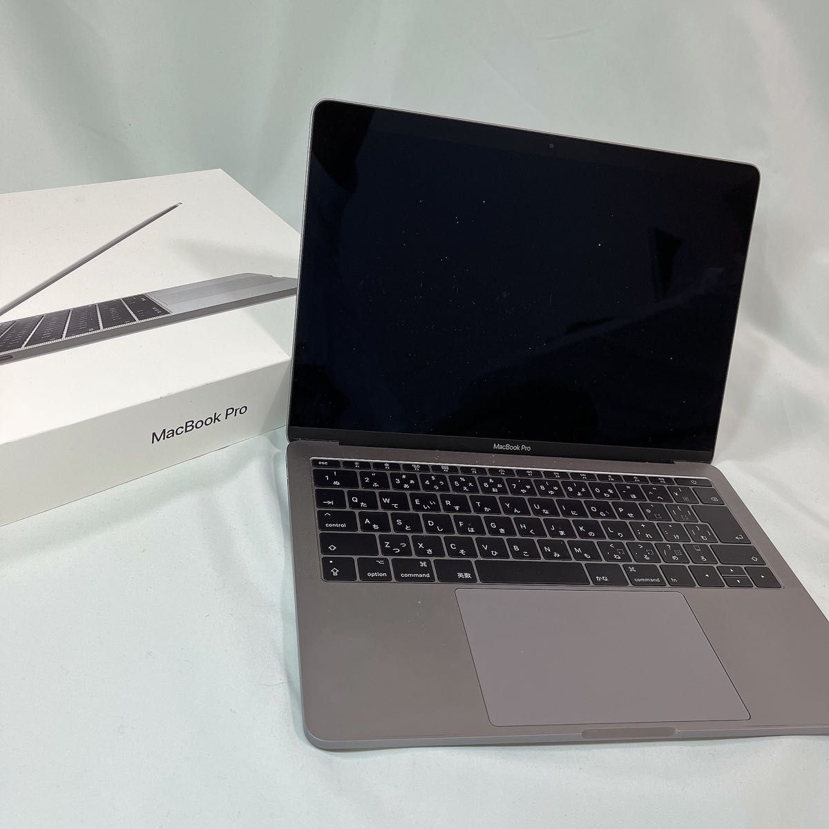 MacBook Pro (2017) 256GB 動作確認済み/画面故障あり|PayPayフリマ