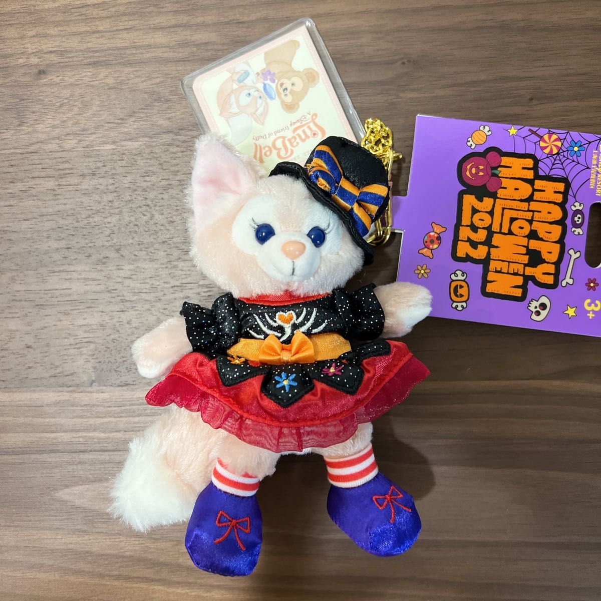 即日発送 写真の子② 上海ディズニーハロウィン リーナベルぬいぐるみキーチェーン ぬいぐるみバッジ ぬいば ダッフィー