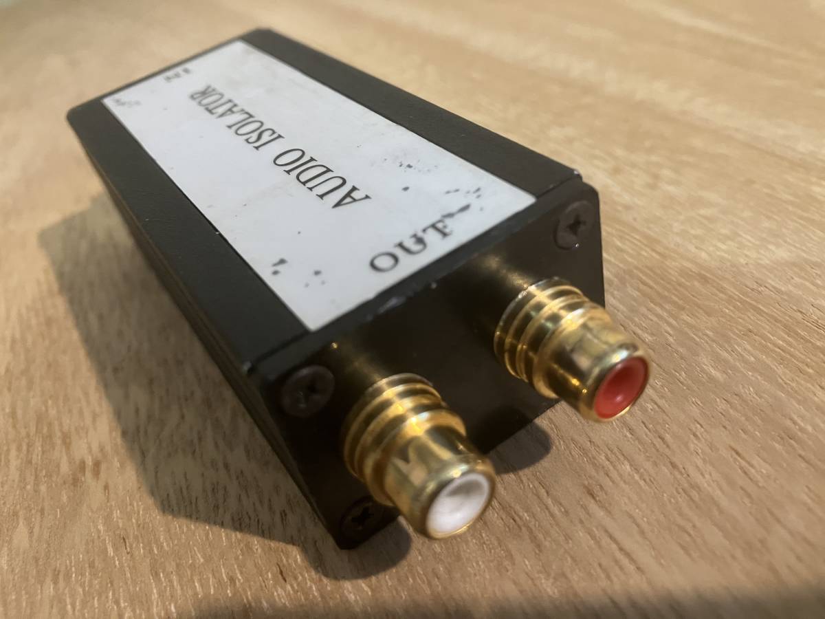 希少！アメリカ製AUDIO ISOLATOR 高透磁率ニッケル材料を採用トランス 電磁波など外乱ノイズなどをカット