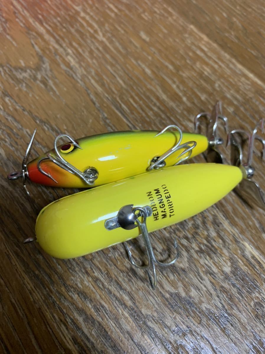 オールド ルアー ヘドン マグナムトーピード Heddon MAGNUM TORPEDO ( 横割れ ) ☆ 名称不明 ダブルスイッシャー ☆2個セット売り。_画像3