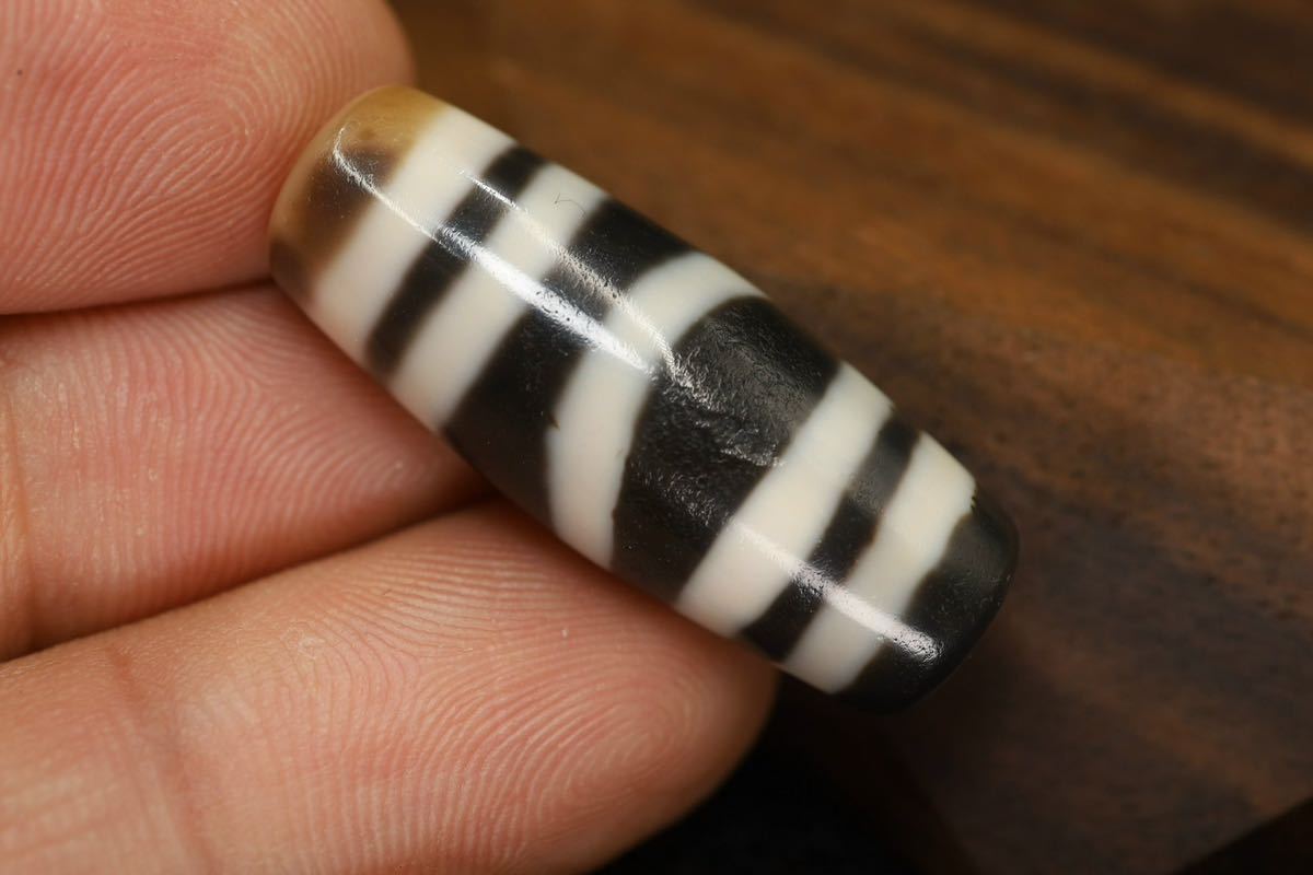 本物保証 老天珠 チベット ジービーズ 水紋「流水紋天珠 」Dzi beads