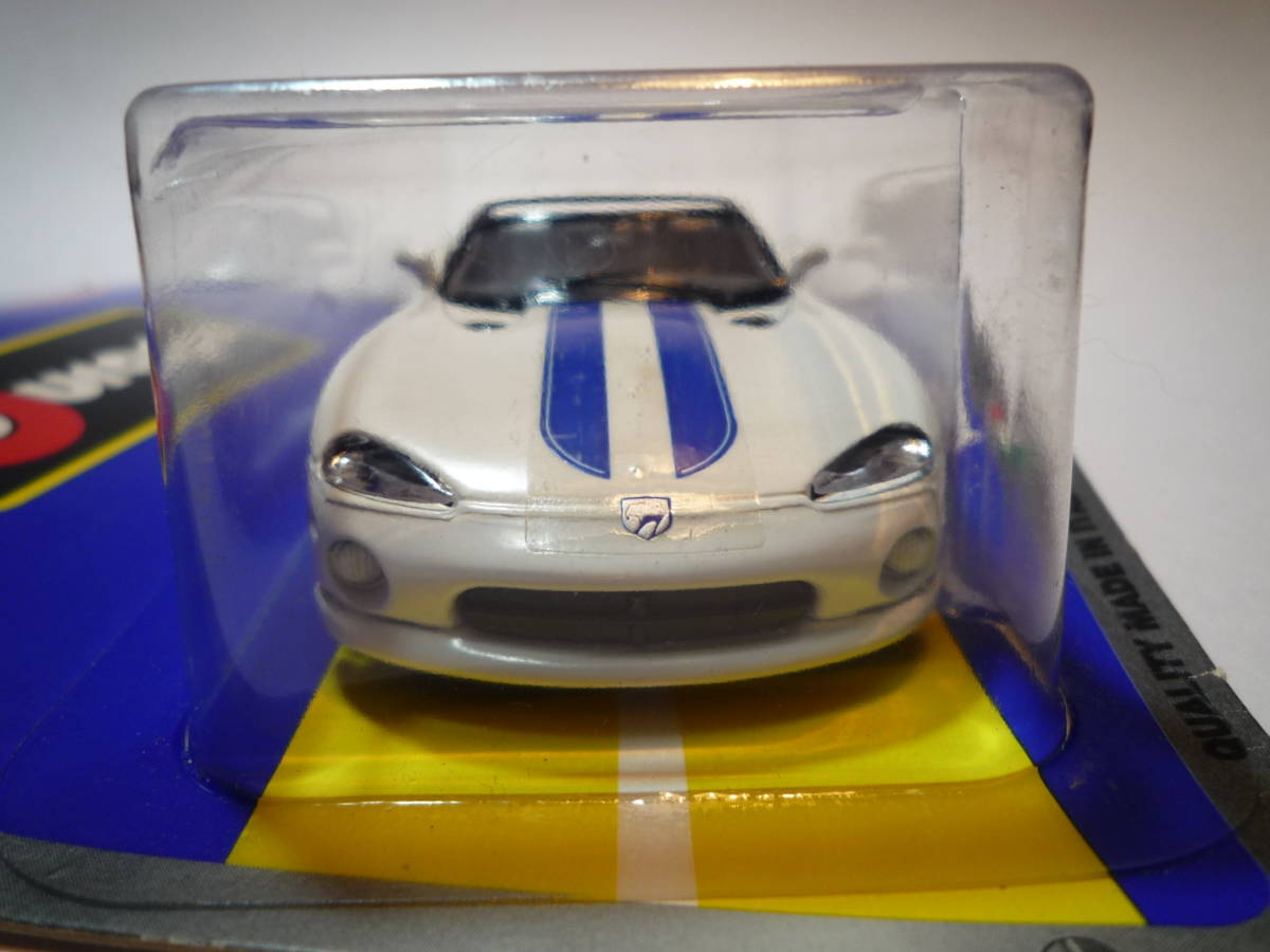 36454 burago/ブラーゴ DODGE VIPER RT/10 ダッジ バイパー 1/43 未開封_画像2