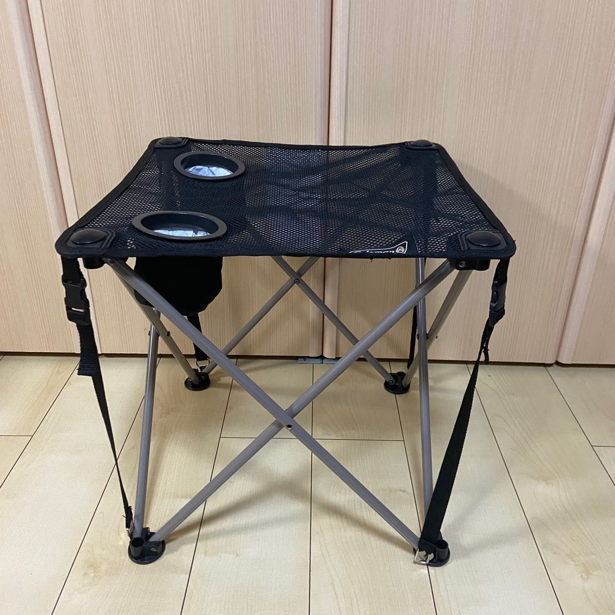 新品》ユナイテッドアローズ コールマン コンパクトチェア 新品》ユナイテッドアローズ コールマン コンパクトチェア